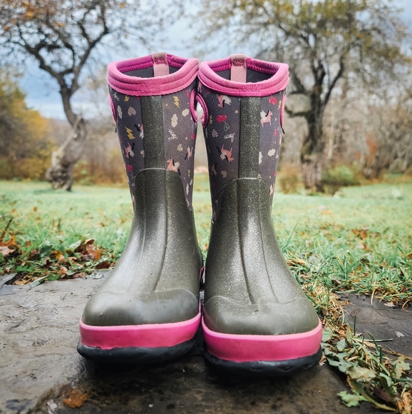 GUC Bogs Classic Pegasus Girls Boots Big Kid Size 2 - Picture 1 of 9
